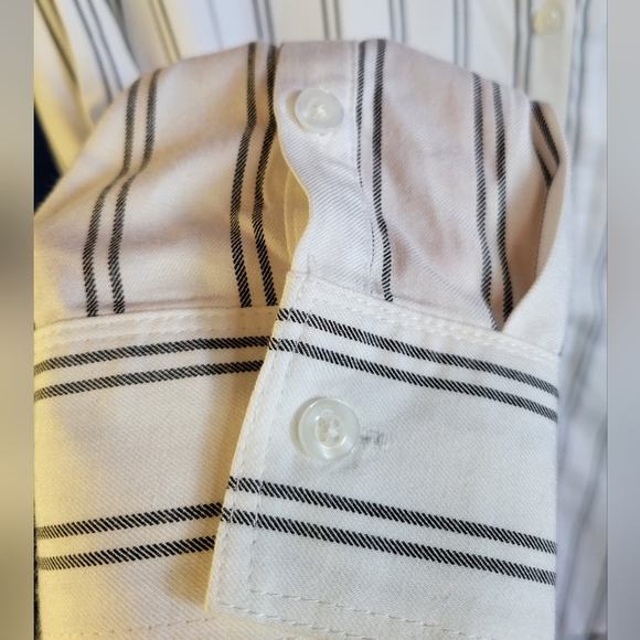 Tahari Button Up Dress Shirt White With Grey Piping XXL - Picture 6 of 11